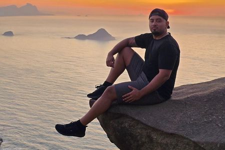 Sunrise Hike to Telegraph Stone with Beach Visit