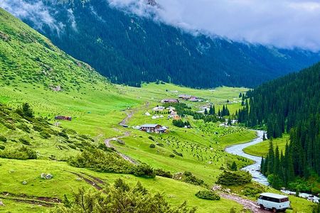 5 days Altyn Arashan, Son Kul and Issyk Kul Lakes