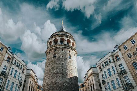 Hidden Gems of the Istanbul: From Galata Tower to Balat