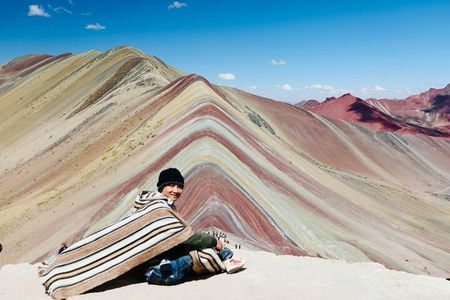 Rainbow Mountain Full-Day Hiking Tour