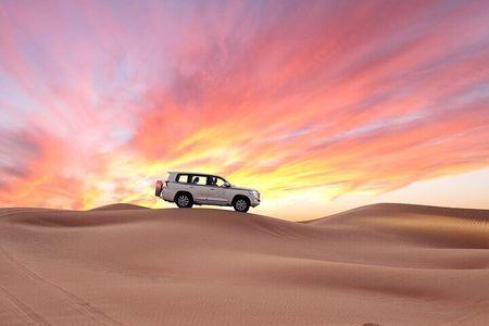 Sunrise or Sunset Desert Safari Experience in Qatar