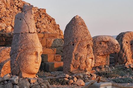 2 Days Tour in Göbeklitepe and Nemrud Mountain From Istanbul