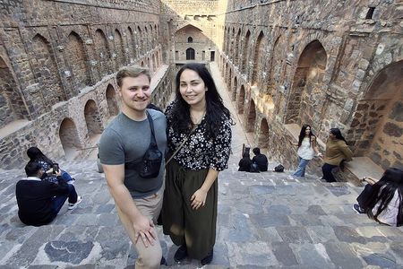 Discover Delhi Old and New in a Full Day Private Tour