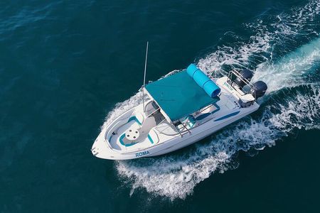 Private boat for 6 hours with snorkeling & beaches in Puerto Vallarta