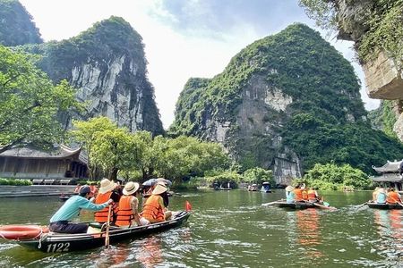 HOA LU -TRANG AN -MUA CAVE Full Day Including Boat Entrance Fees and Lunch