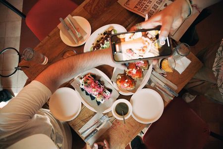 Mérida Cantinas Tour: Bites, Booze and Vibes