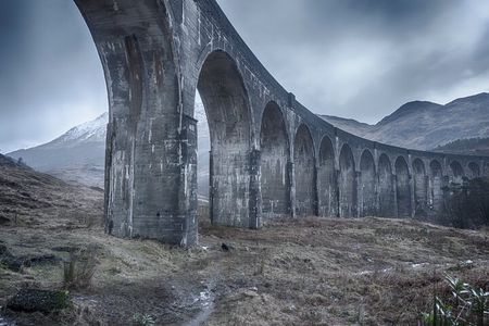 Edinburgh: Glenfinnan Viaduct, Glencoe & Fort William Guided Tour