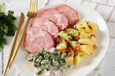 Luxembourg City private guided walking, food & wine tasting tour