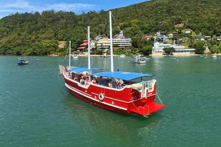Bombinhas Boat Tour + Snorkel by Zimbros Ecotour