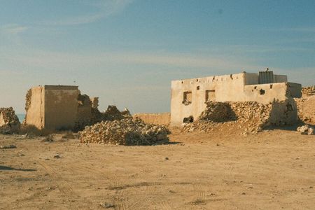 Full-Day North and West Qatar Highlights Tour with UNESCO Fort