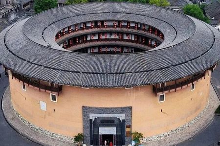 All-Inclusive Private Panda & Hidden Ancient Town Tour