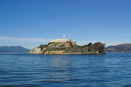 2-Day Alcatraz Ticket + Golden Gate Bridge Bike Tour
