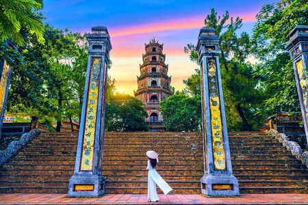 From Da Nang: Hue’s Imperial City and Citrus Villages with Lunch