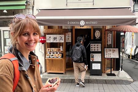 Yanaka Tokyo Walking Tour : Sip & Savor