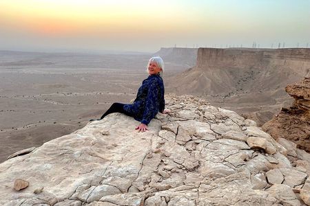 Short 3-Hour Second Edge of the World Tour: Darb Al-Manjour Trail