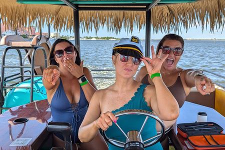 Fort Myers: Tiki Pub VIP Private Fun in the Sun Dolphin Cruise
