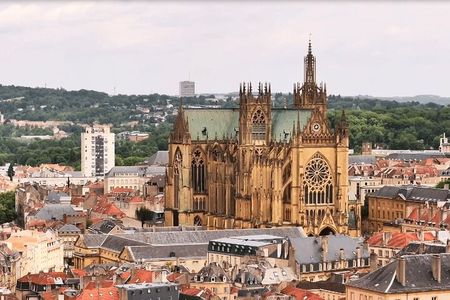 Metz town, Sierck Castle & Schengen Private Tour from Luxembourg