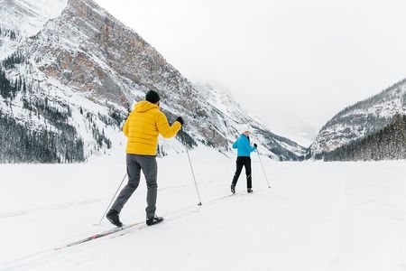 3 Day Banff Tour Peyto Lake and Lake Minnewanka including Skiing