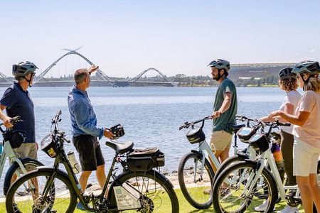 Perth Landmarks & Scenic Foreshore - Guided Bike Tour