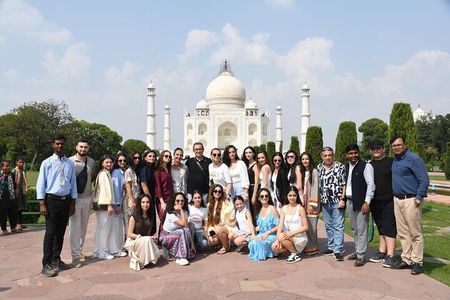 All Inclusive Taj Mahal, Agra Fort & Baby Taj Day Tour From Delhi