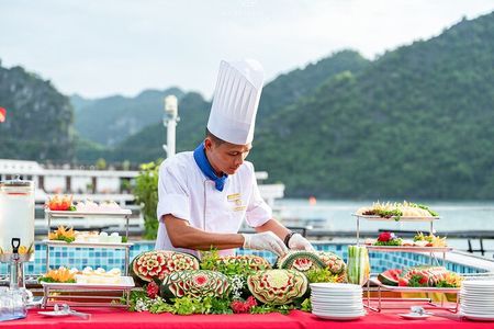 La Casta Cruises 2 day Explore Halong and Lan Ha Bay from Hanoi