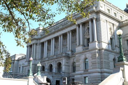 Guided Capitol Hill with US Capitol and Library of Congress Entry