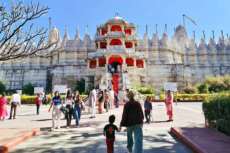 Jodhpur to Ranakpur Jain Temple Car Tour with Udaipur Drop