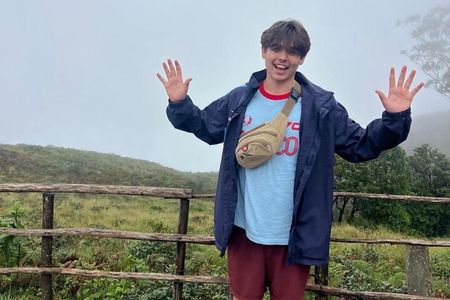 Kochi to Munnar Full Day Tour with Eravikulam, lockhart and Lunch