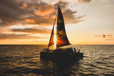 Kona Signature Catamaran Sunset Sail