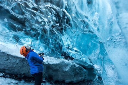 Crystal Ice Cave & Super Jeep Tour from Jökulsárlón