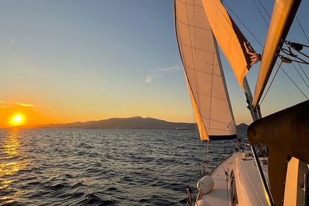 Private Half Day Evening Tour to Paros or Naxos SY AGERAS