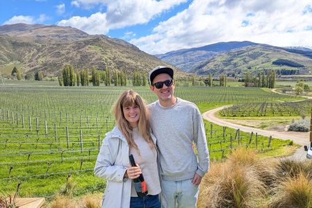 Wanaka: Vines, Wines & Good Times – Wanaka Half-Day Tour