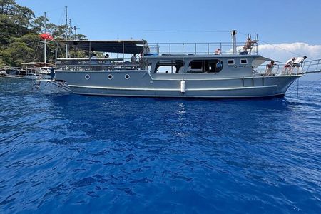Relaxing Blue Bays Cruise from Fethiye: No Loud Music(max 45 p.)