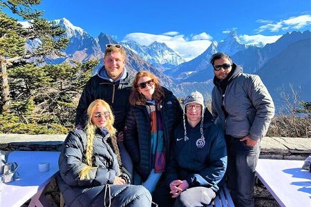 Everest Base Camp Helicopter Tour with Everest View Hotel Landing
