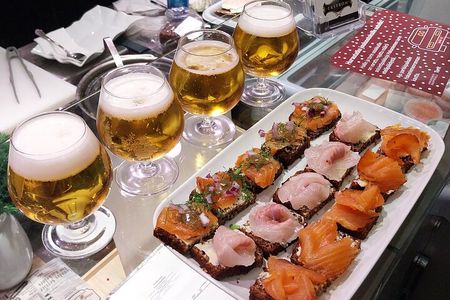 Helsinki Authentic Walking Food Tour with 8 Local Tastings