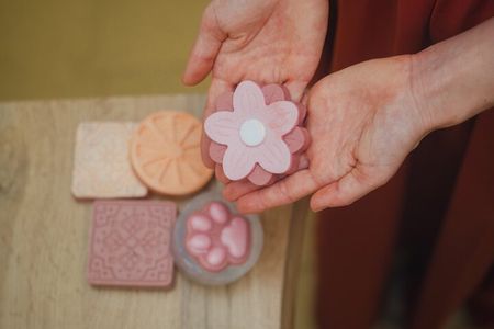 Creative Melt & Pour Soaps Making Workshop in Prague