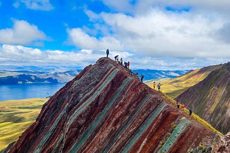 Pallay Poncho Mountain Tour with Lunch