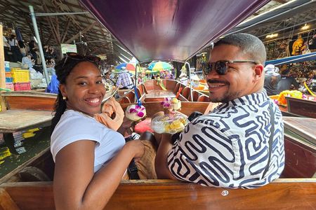 Private Tour to Railway and Floating Markets with Thai desserts