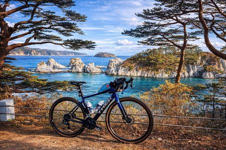 E-Bike Tour to Jodogahama Beach&Jomon Museum–Miyako, Tohoku Japan