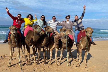 2 Hours Tour Cap spartel & Hercules caves with a Camel ride 