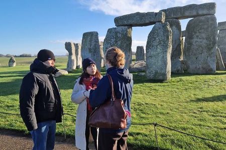 Half Day Afternoon Stonehenge Tour from London with Admission