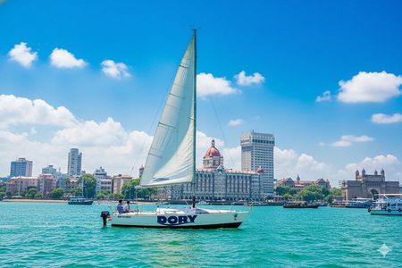 Mumbai Bay Breeze Sail on a Compact Yacht Experience