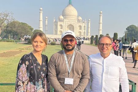 Same Day Taj Mahal/Agra Tour from Delhi : Private & All Inclusive