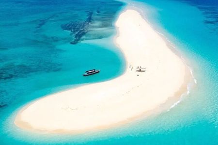 Stone Town, Prison Island and Nakupenda sandbank Private Tour