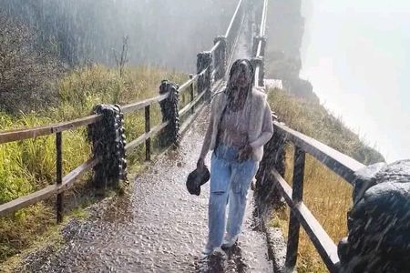 Guided Tour of Victoria Falls Zimbabwe and Zambia Experience
