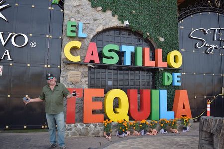 Tour of El Castillo Distillery to Cantaritos Experience