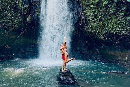 Ubud Private Tour : Waterfalls, Temple , And Rice Teracces Trip