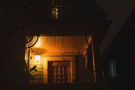 Spirits of Savannah Private Guided Walking Tour 