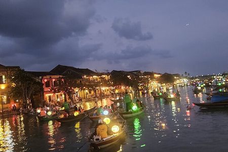 Hoi An City -Morning Walking or Afternoon Tour with Boat Ride