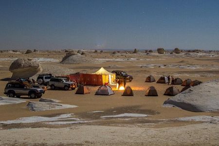 Enjoy a 5day 4Night trip to Bahariya Oasis and white desert